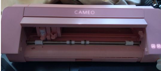 Silhouette Cameo 4 pink